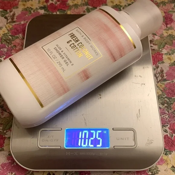 Bath and body works bbw shower gel and hand soap bundle *Used* fresh coconut cot - Picture 3 of 8